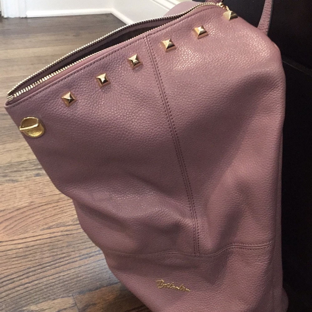 Backpack - Picture 4 of 5